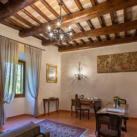 Hotel Borgo Petroro Todi Exterior foto